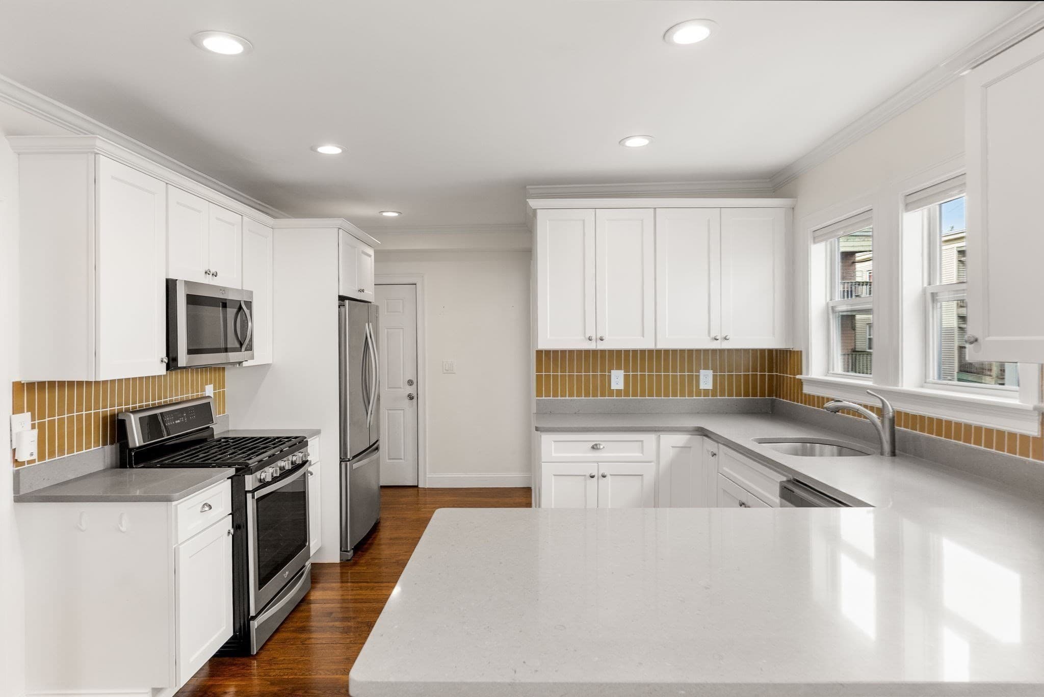 Condominium at 25 Granfield Ave # 2, Boston MA 02131, Boston, photo 8 of 41