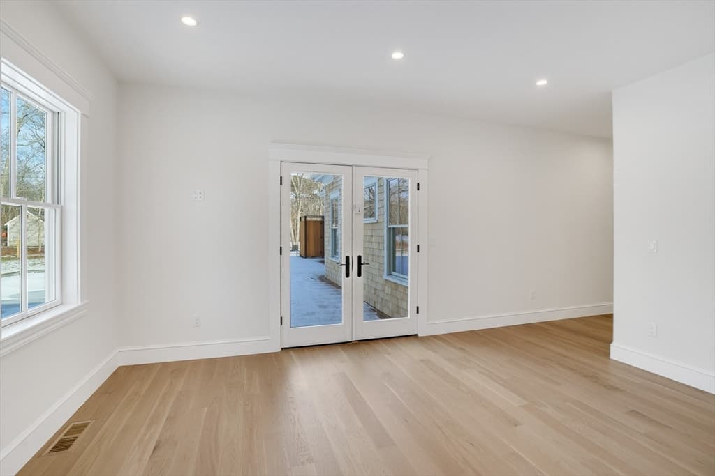 9 Marthas Way, Edgartown MA 02539 photo 17