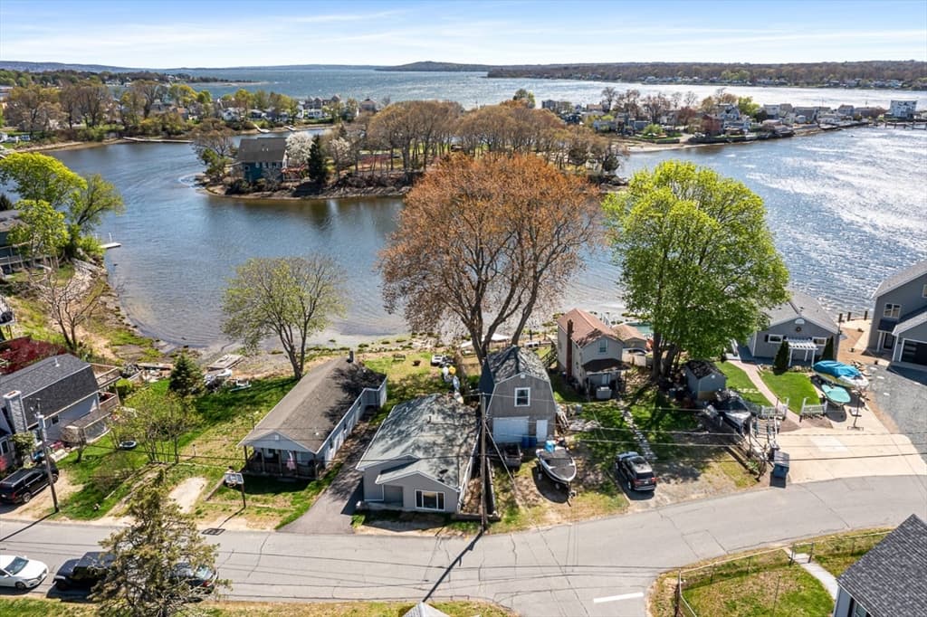Single Family Residence at 126 Ocean View Ave, Swansea MA 02777, photo 30 of 35