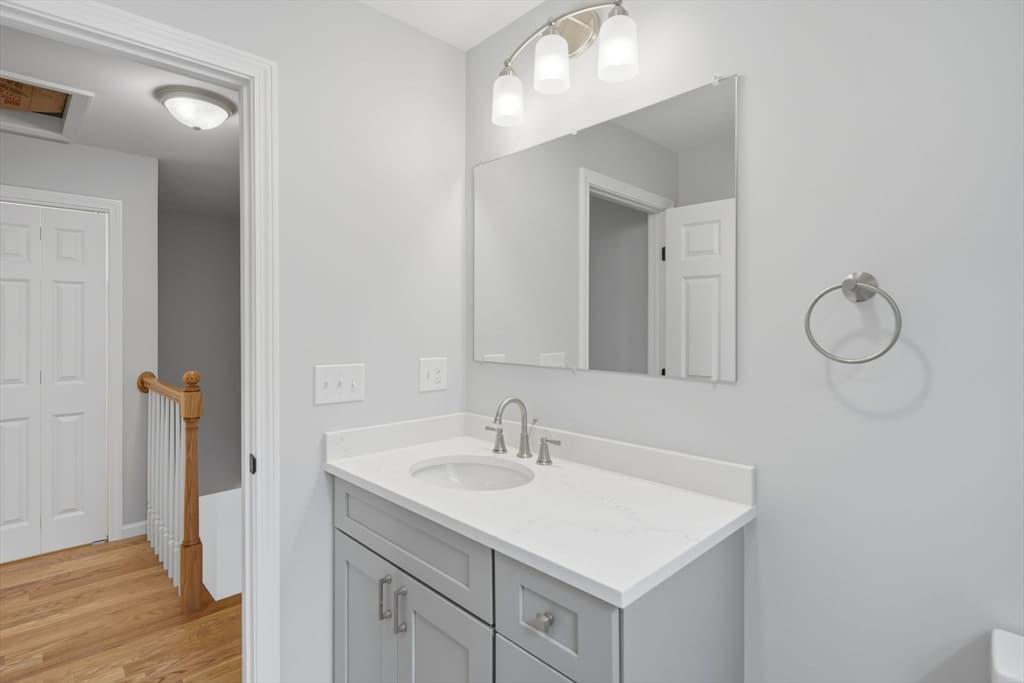 14 Elaine Dr, Hopkinton RI 02833 photo 14