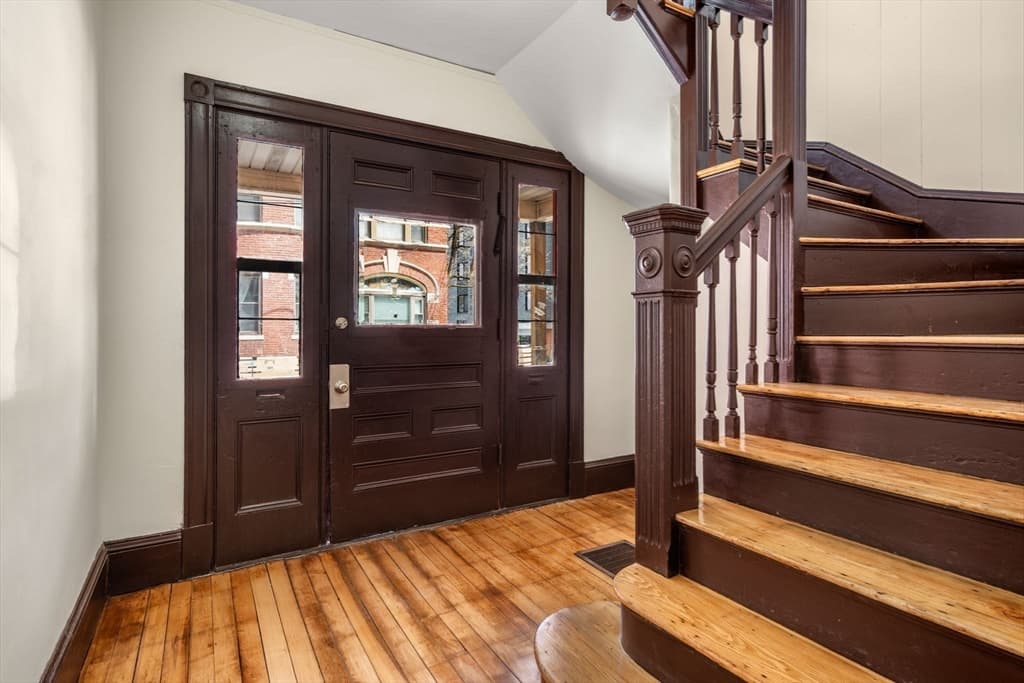 Multi Family at 10 Royal St, Boston MA 02134, photo 34 of 37
