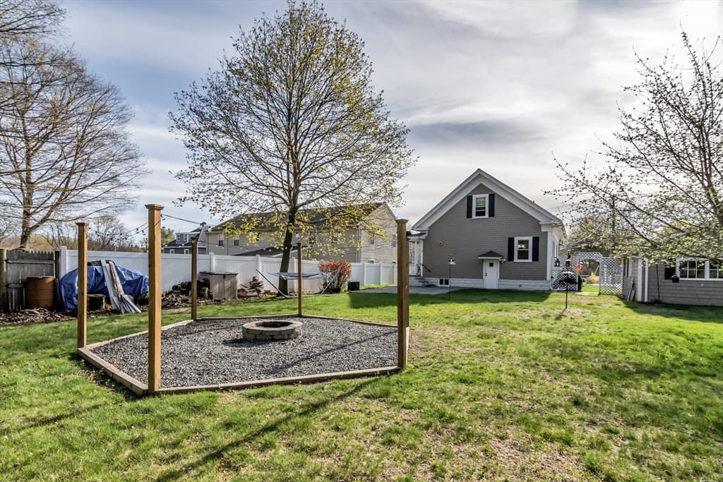 Single Family Residence at 19 Forest St, Haverhill MA 01832, photo 28 of 28
