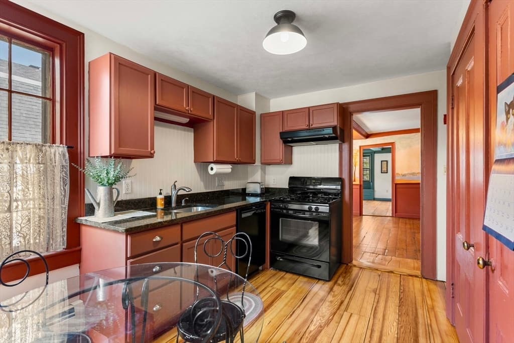 125 Derby Street # D, Salem MA 01970 photo 14