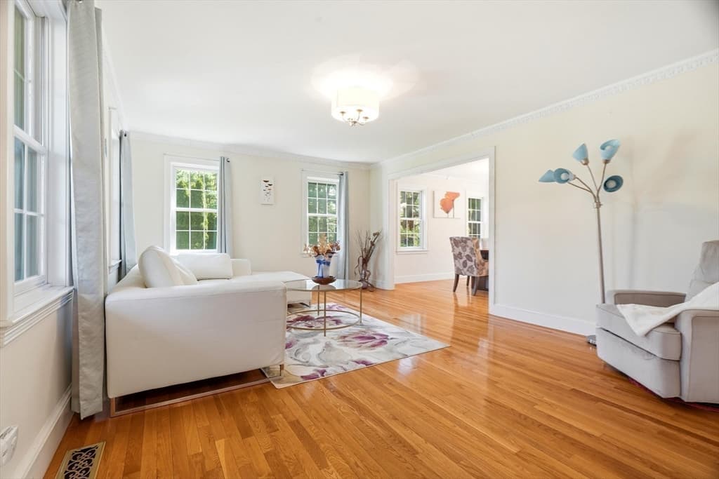 Single Family Residence at 1 Village Ln, Littleton MA 01460, Littleton, photo 12 of 38
