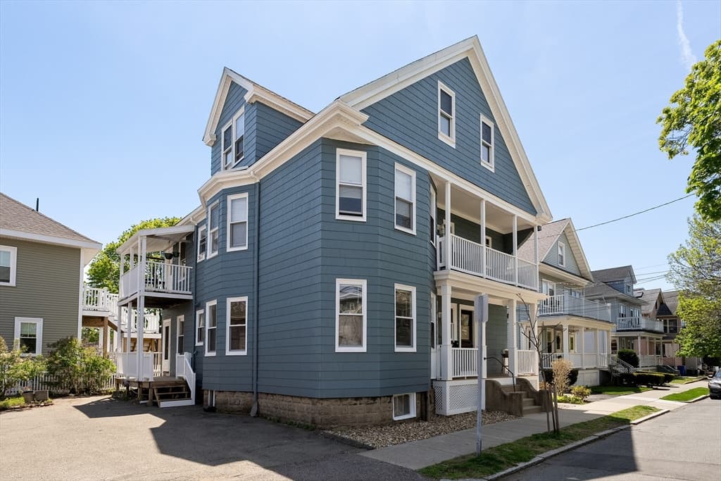 Condominium at 2 Thorndike St # 2, Arlington MA 02474, Arlington, photo 2 of 22