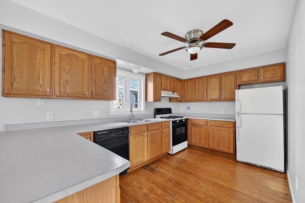 165 Grant Street, Fall River MA 02721 photo 20
