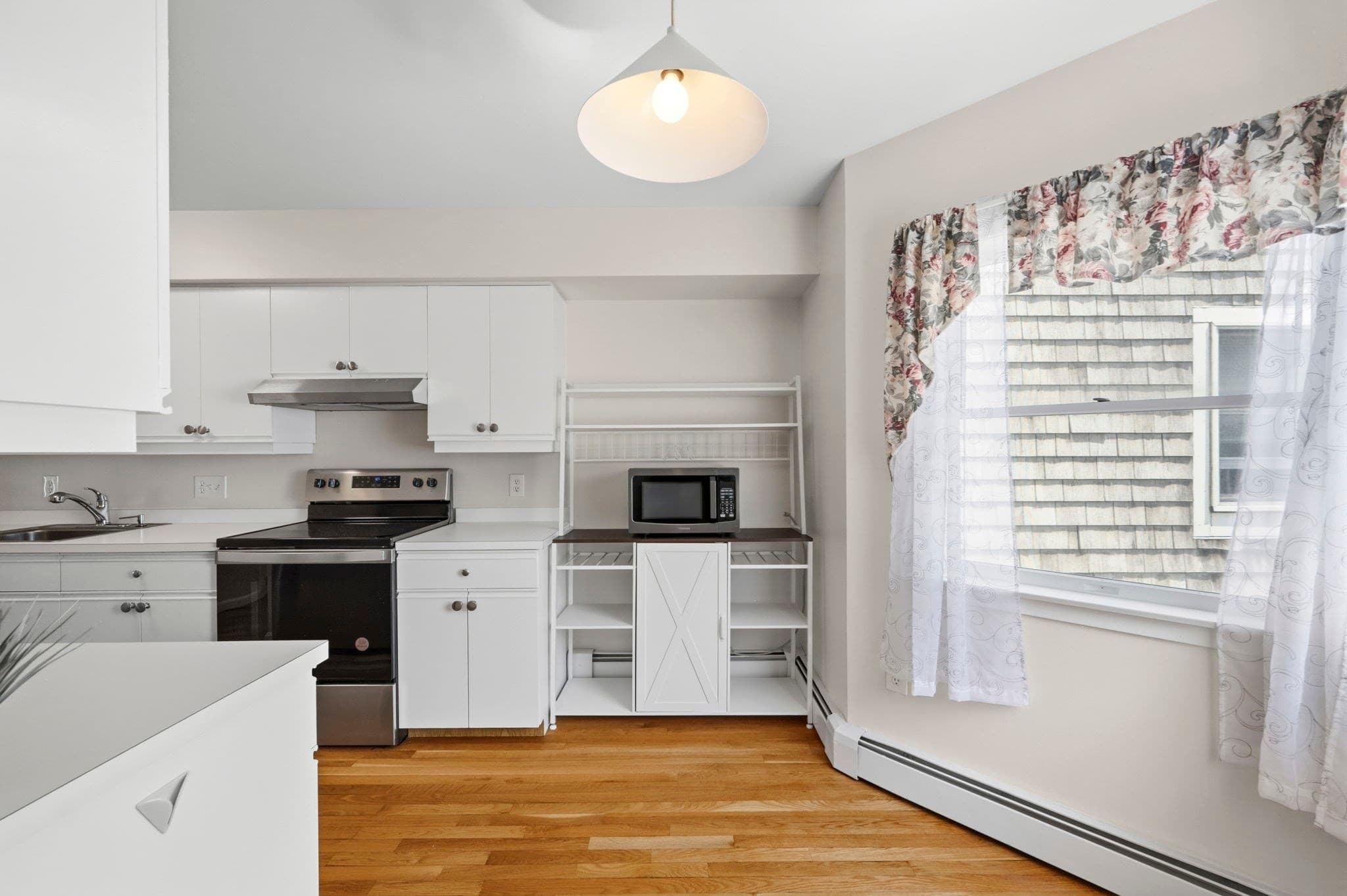 Condominium at 32 Commodore # 32, Hull MA 02045, Hull, photo 9 of 38