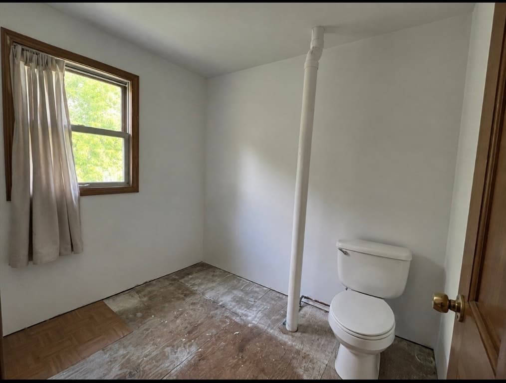 15 Hiram St, Acushnet MA 02743 photo 19