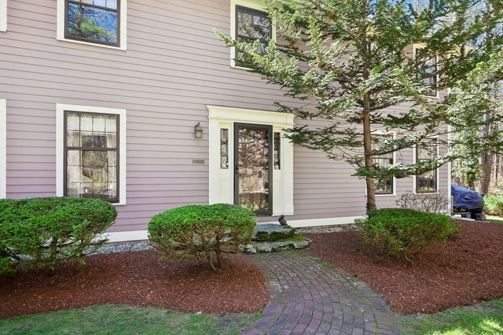 20 Hynes, Harvard MA 01451 photo 2