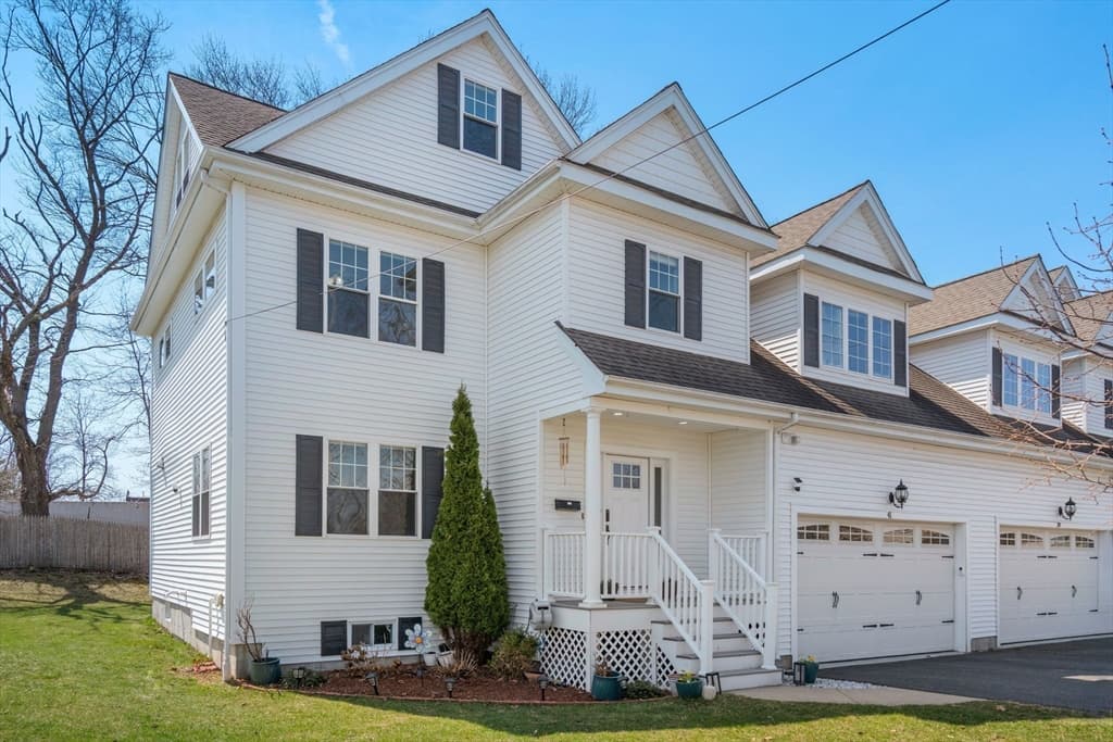 Condominium at 41 Sunset Ave # 41, Norwood MA 02062, photo 2 of 35