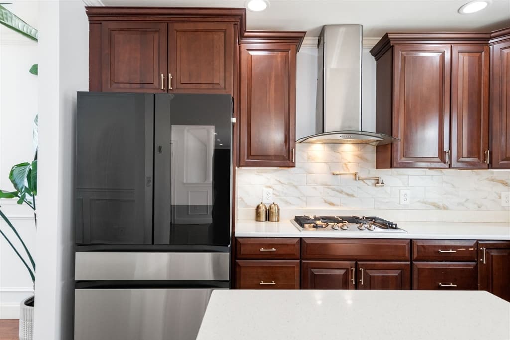 Condominium at 41 Sunset Ave # 41, Norwood MA 02062, photo 12 of 35
