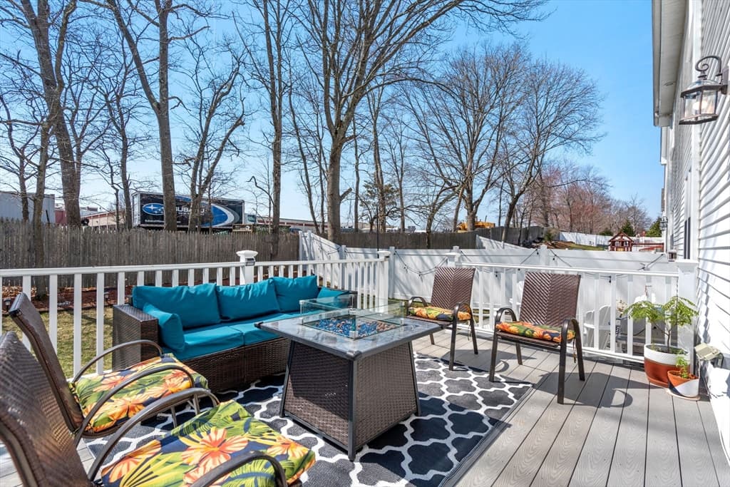 Condominium at 41 Sunset Ave # 41, Norwood MA 02062, photo 33 of 35