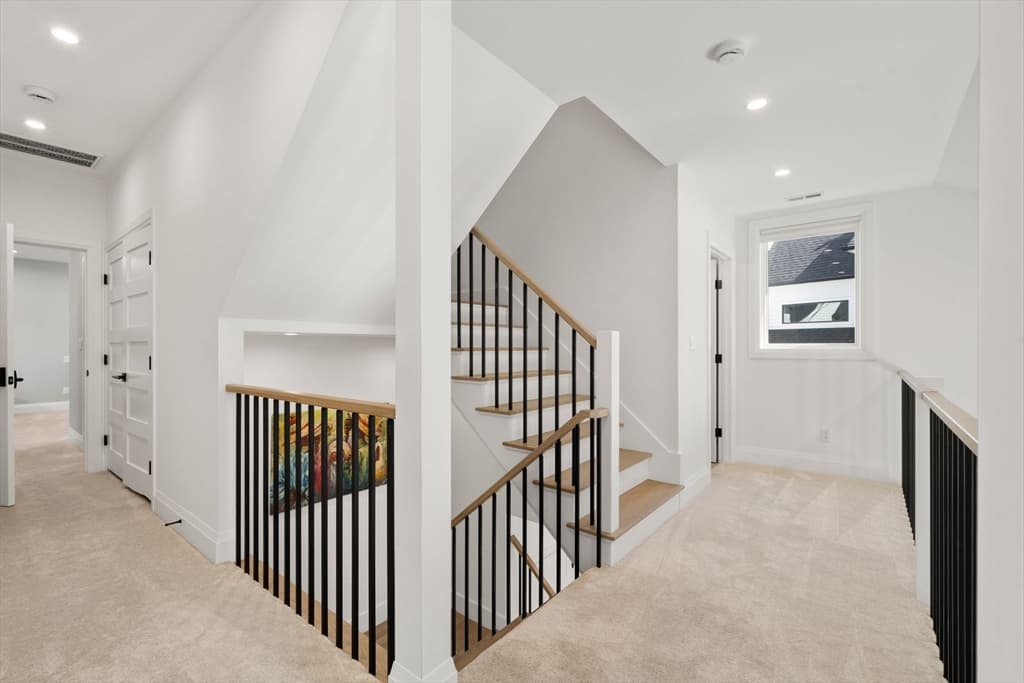 Condominium at 9 Johnson Pl # 9, Newton MA 02466, Newton, photo 28 of 42