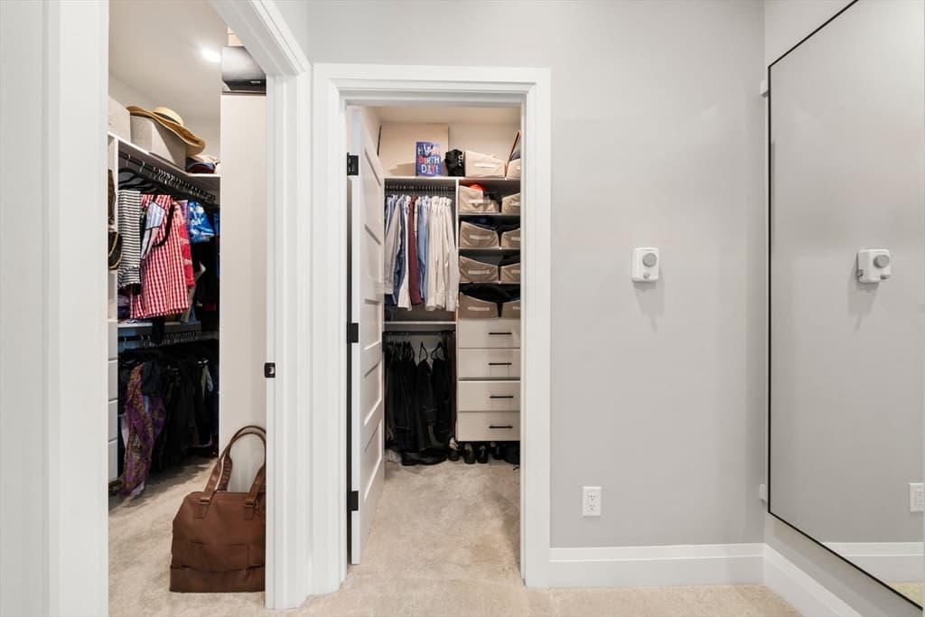 Condominium at 9 Johnson Pl # 9, Newton MA 02466, Newton, photo 24 of 42