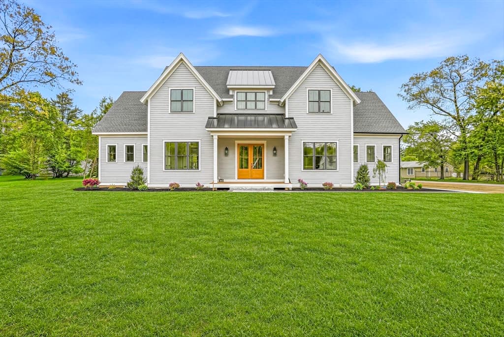 125 West Plain Street, Wayland MA 01778