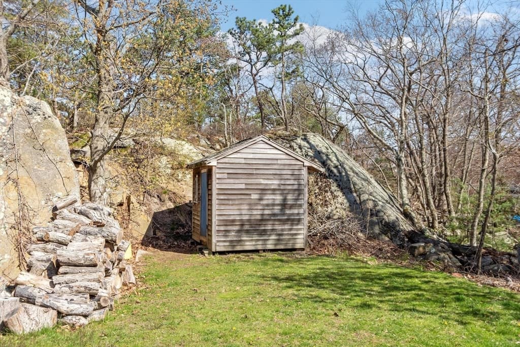 1 Pigeon Hill Street, Rockport MA 01966 photo 4
