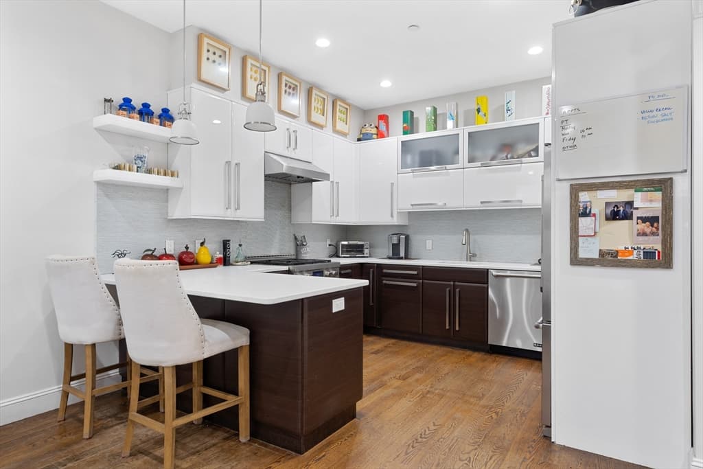 1471 Beacon Street # 1, Brookline MA 02445 photo 3