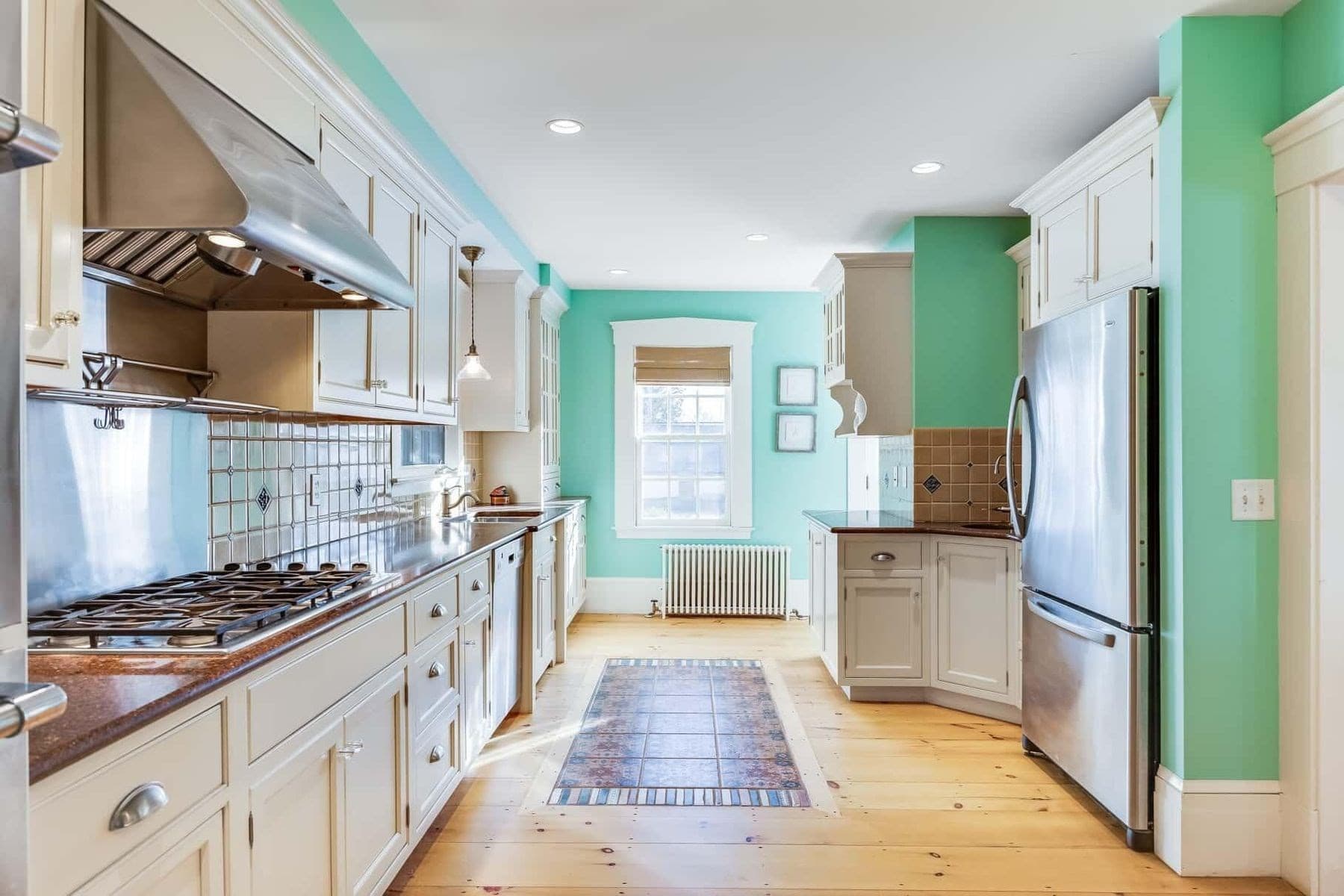 Single Family Residence at 10 Bank St, Wellfleet MA 02667, photo 8 of 42