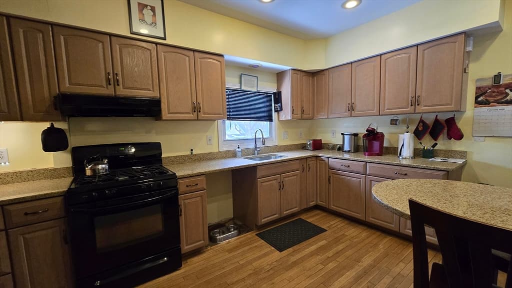 19 Denmark Street, Worcester MA 01606 photo 22