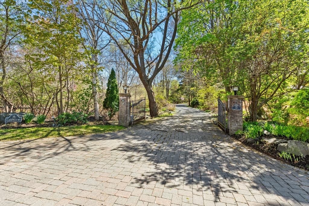16 Solomon Pierce Rd, Lexington MA 02420 photo 5