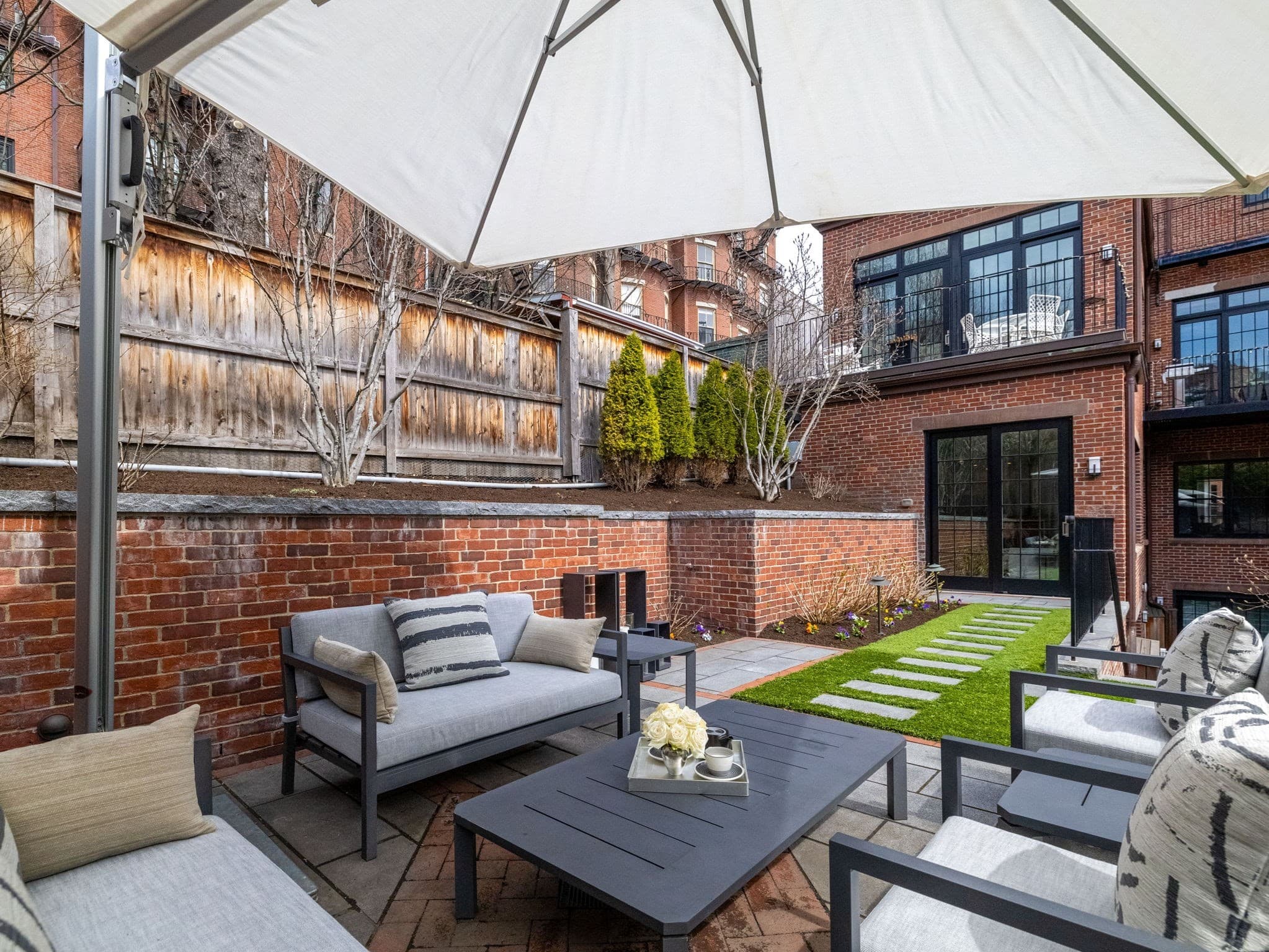 Condominium at 5 Joy, Boston MA 02108, photo 3 of 38