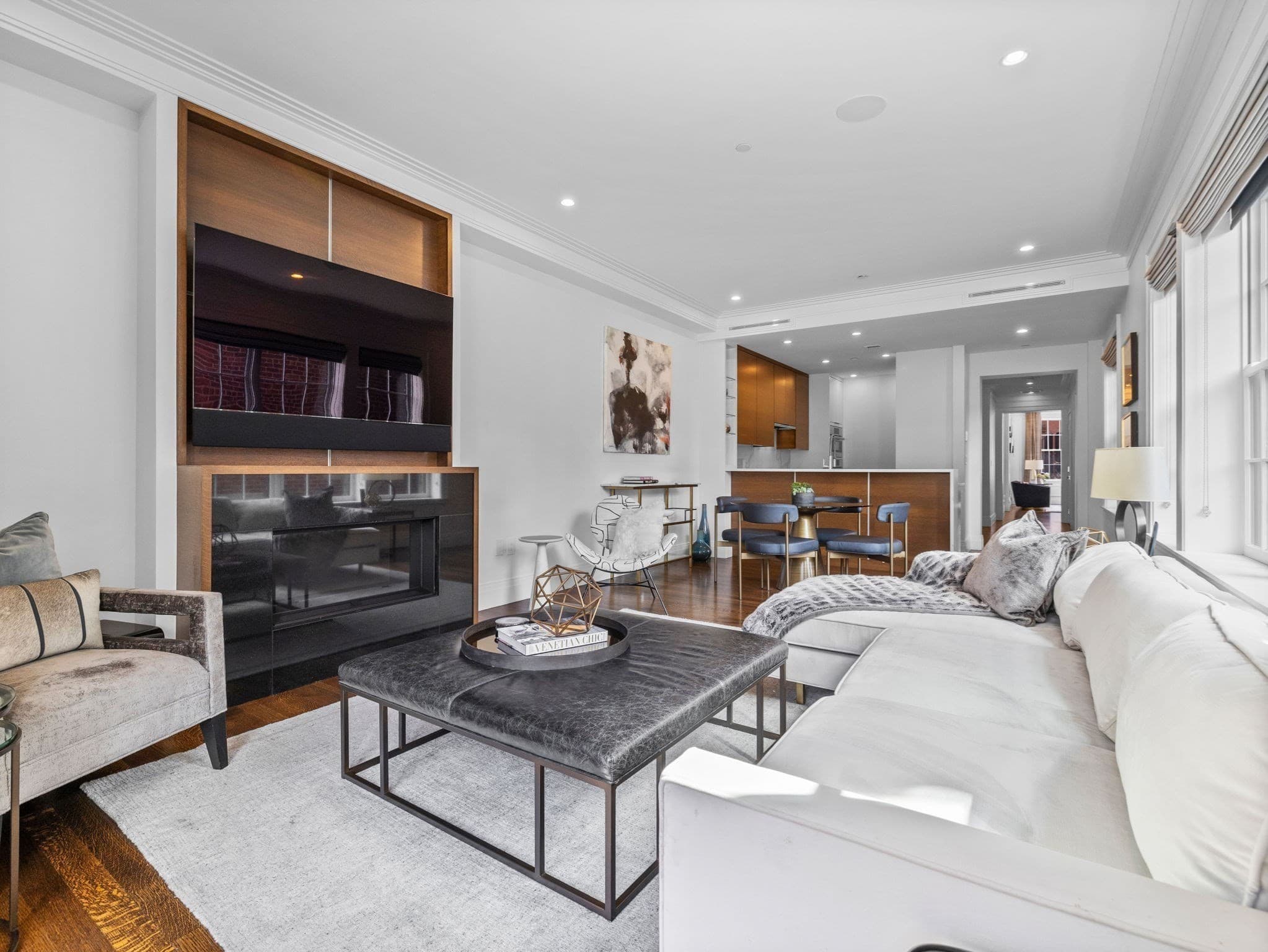 Condominium at 5 Joy, Boston MA 02108, photo 9 of 38