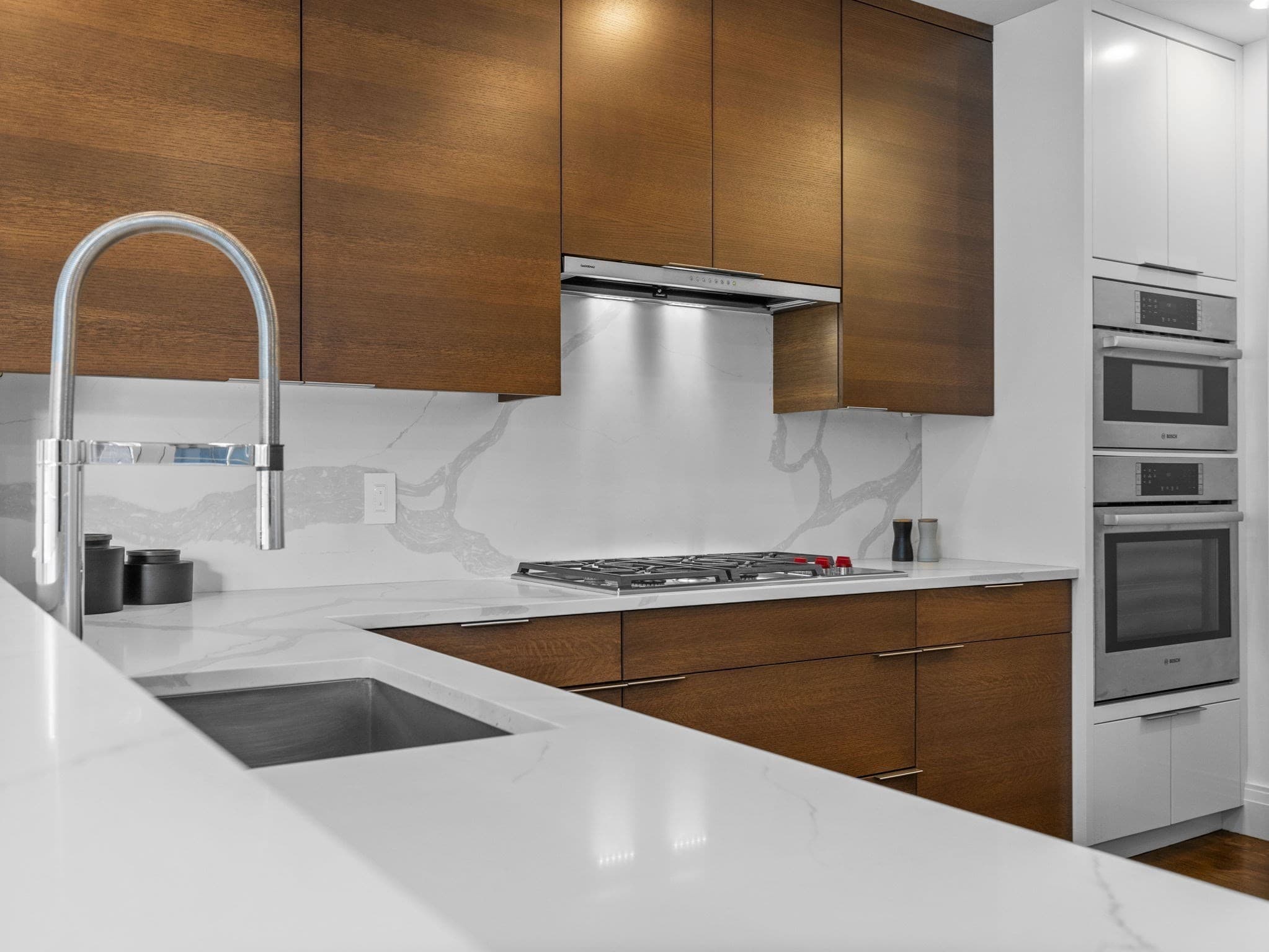 Condominium at 5 Joy, Boston MA 02108, photo 11 of 38
