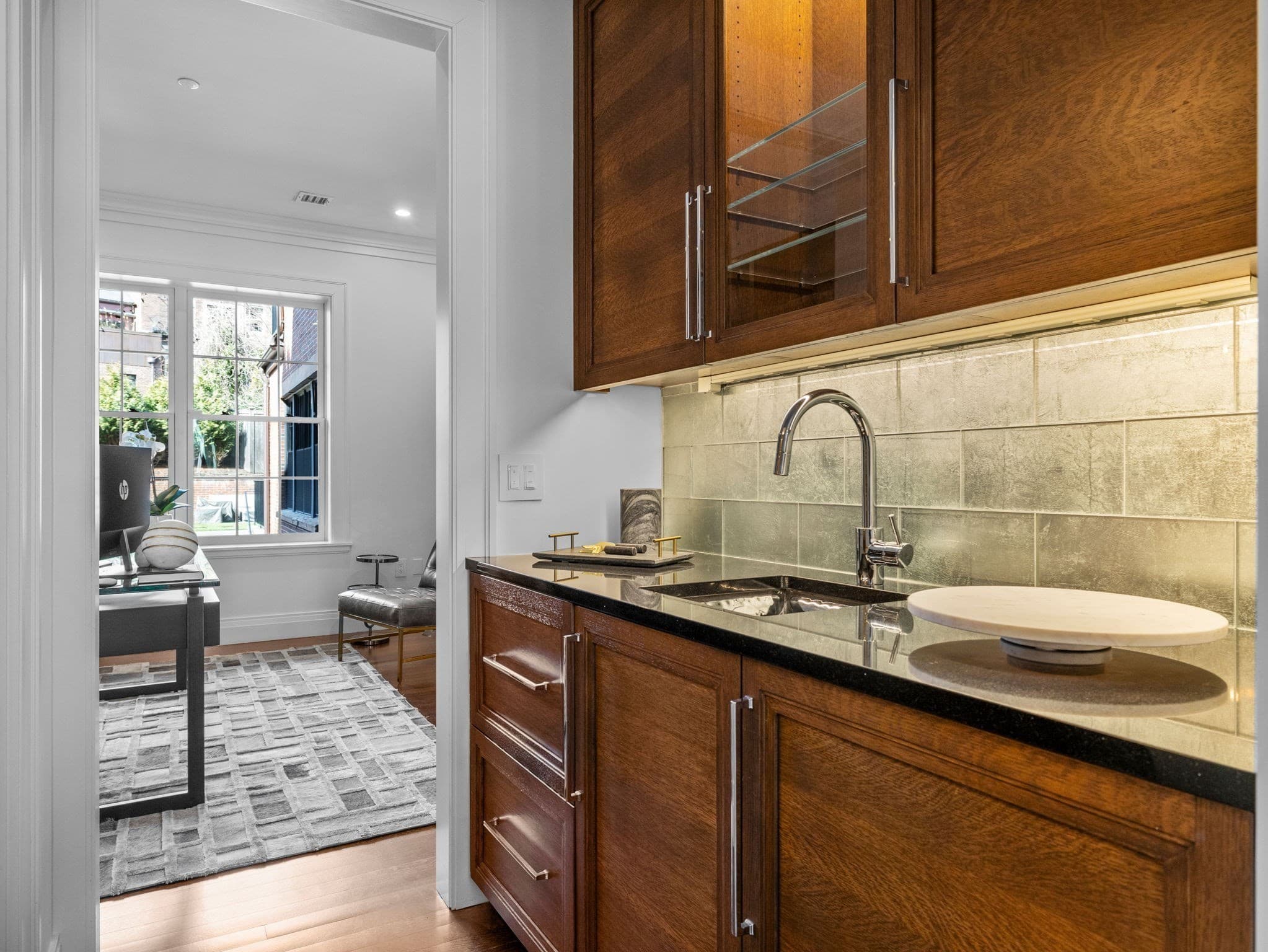 Condominium at 5 Joy, Boston MA 02108, photo 19 of 38