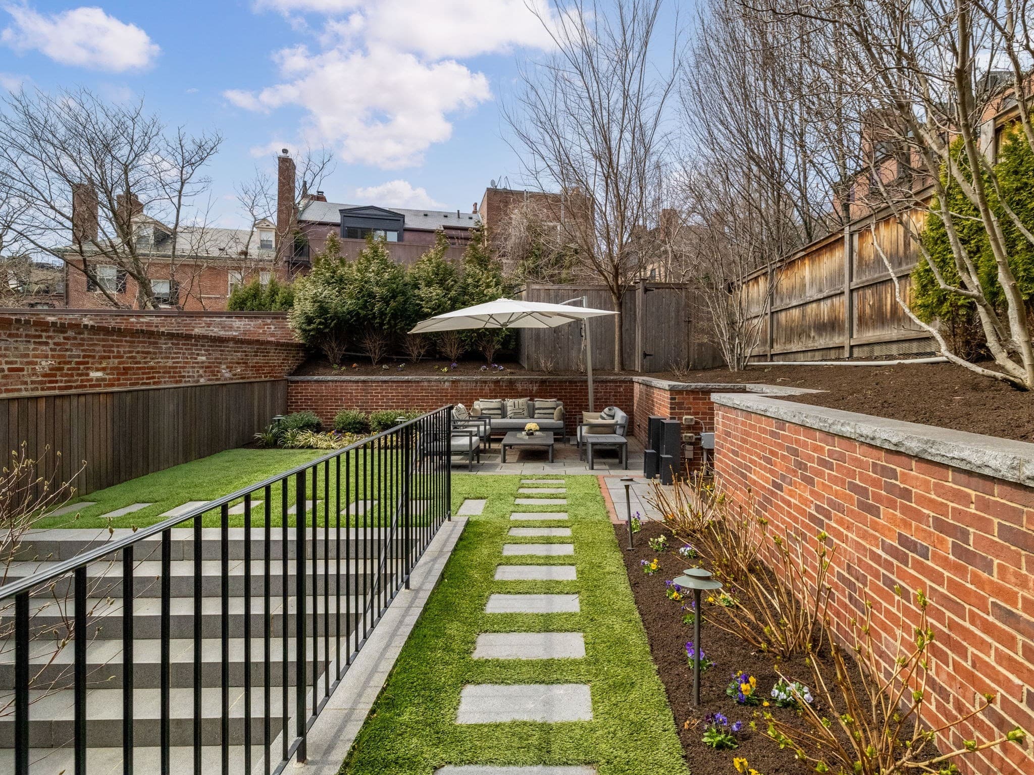 Condominium at 5 Joy, Boston MA 02108, photo 4 of 38