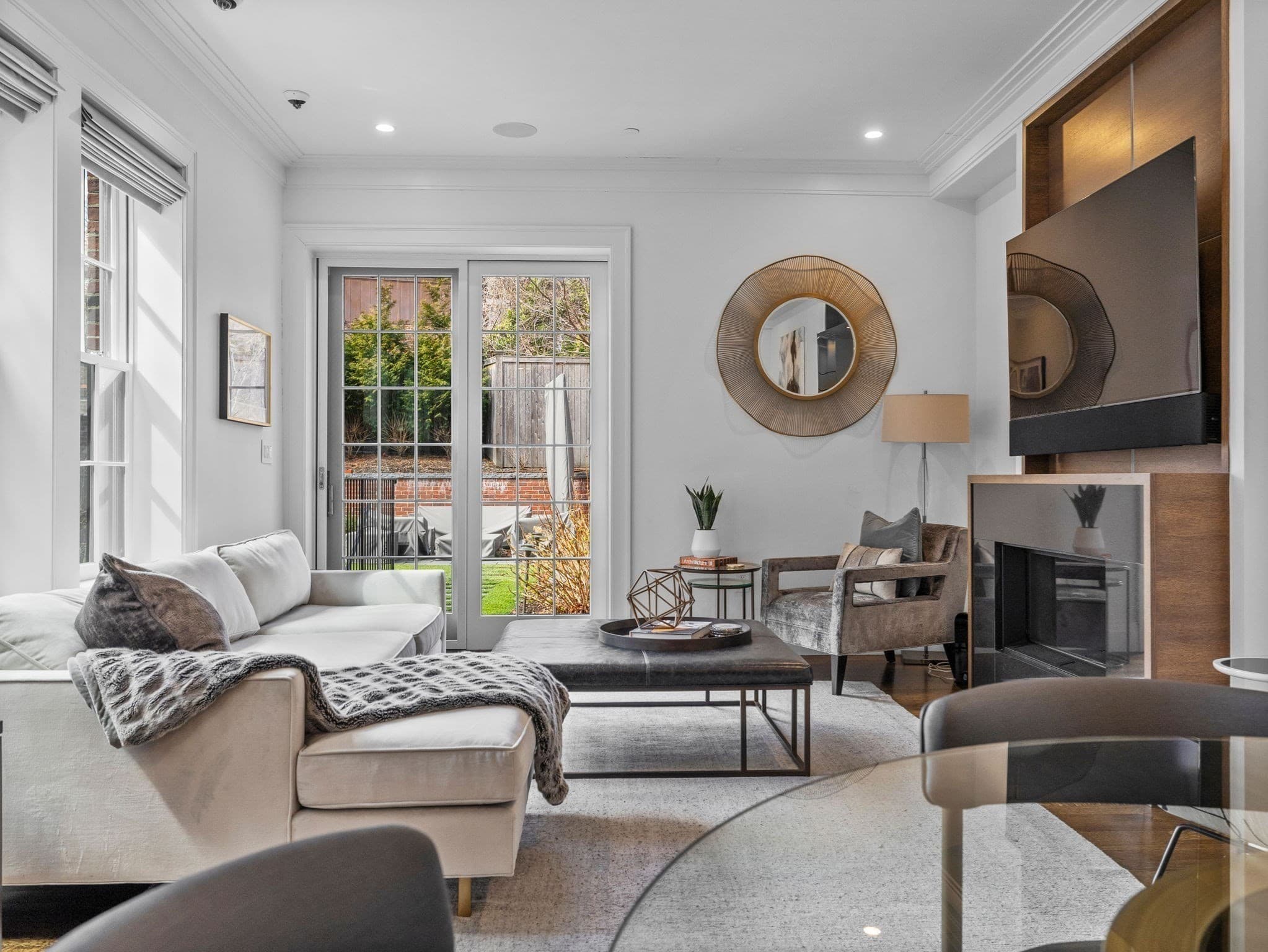 Condominium at 5 Joy, Boston MA 02108, photo 8 of 38