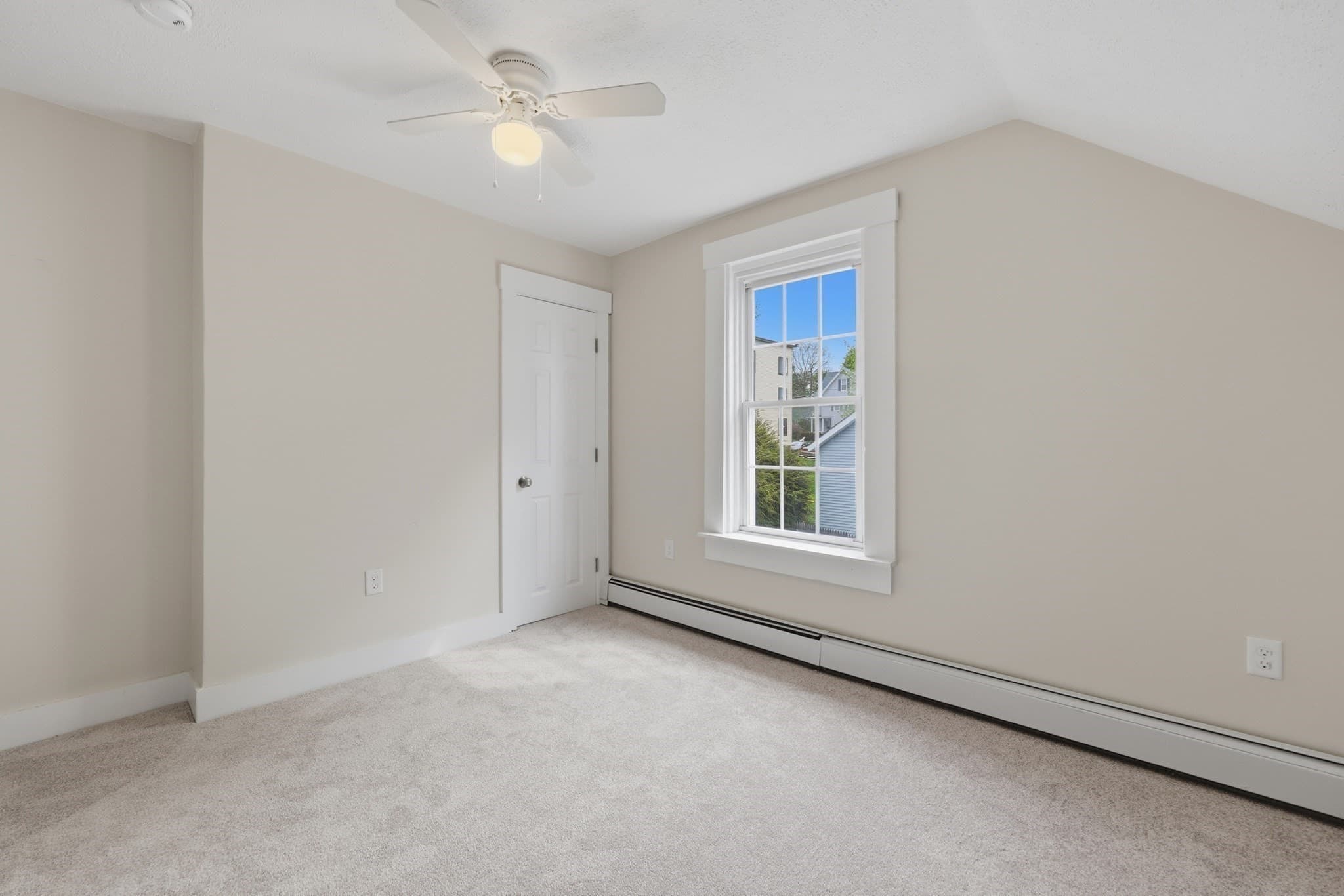 Single Family Residence at 150 Washington Street, Gardner MA 01440, photo 23 of 42