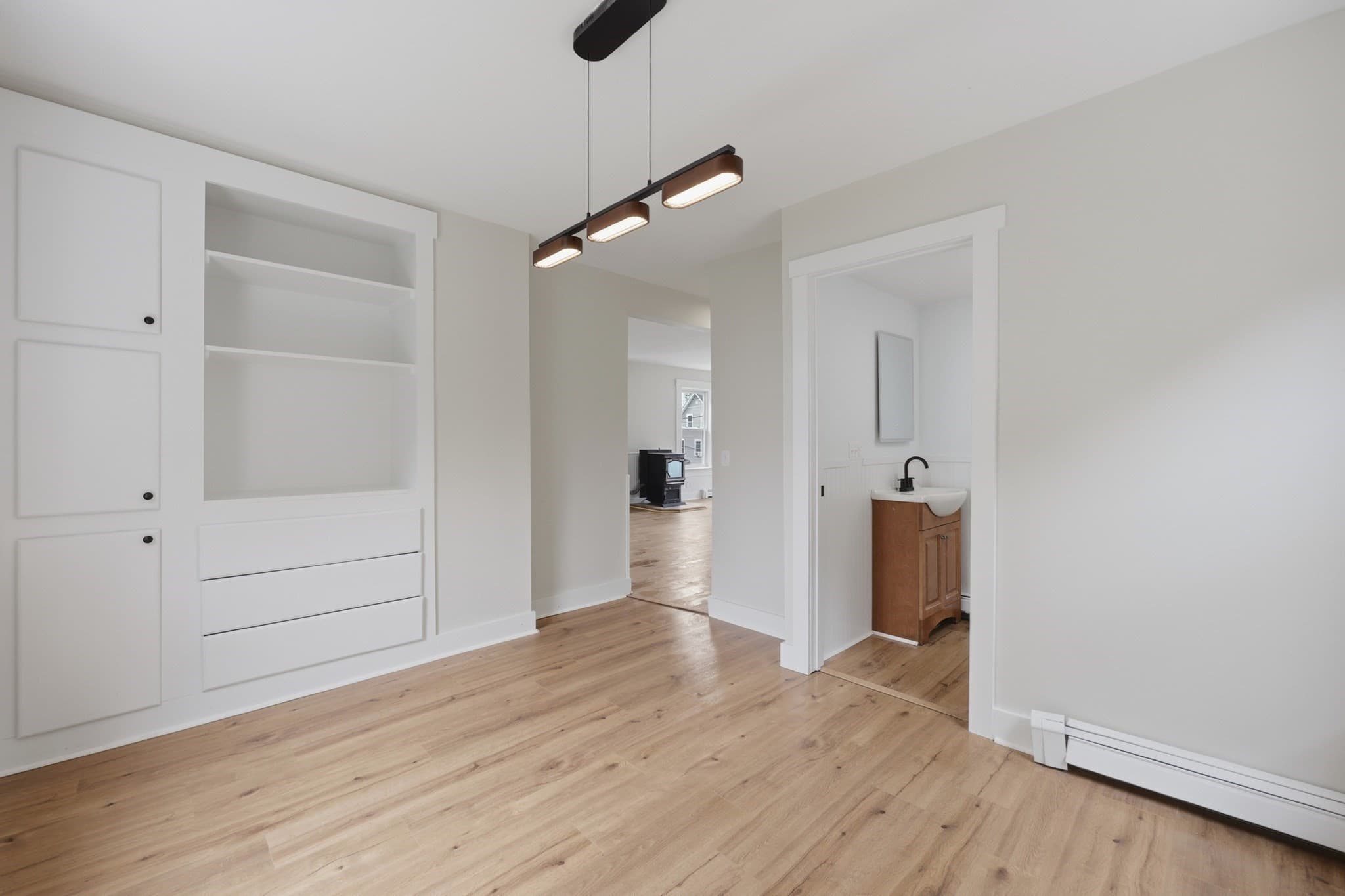 Single Family Residence at 150 Washington Street, Gardner MA 01440, photo 12 of 42
