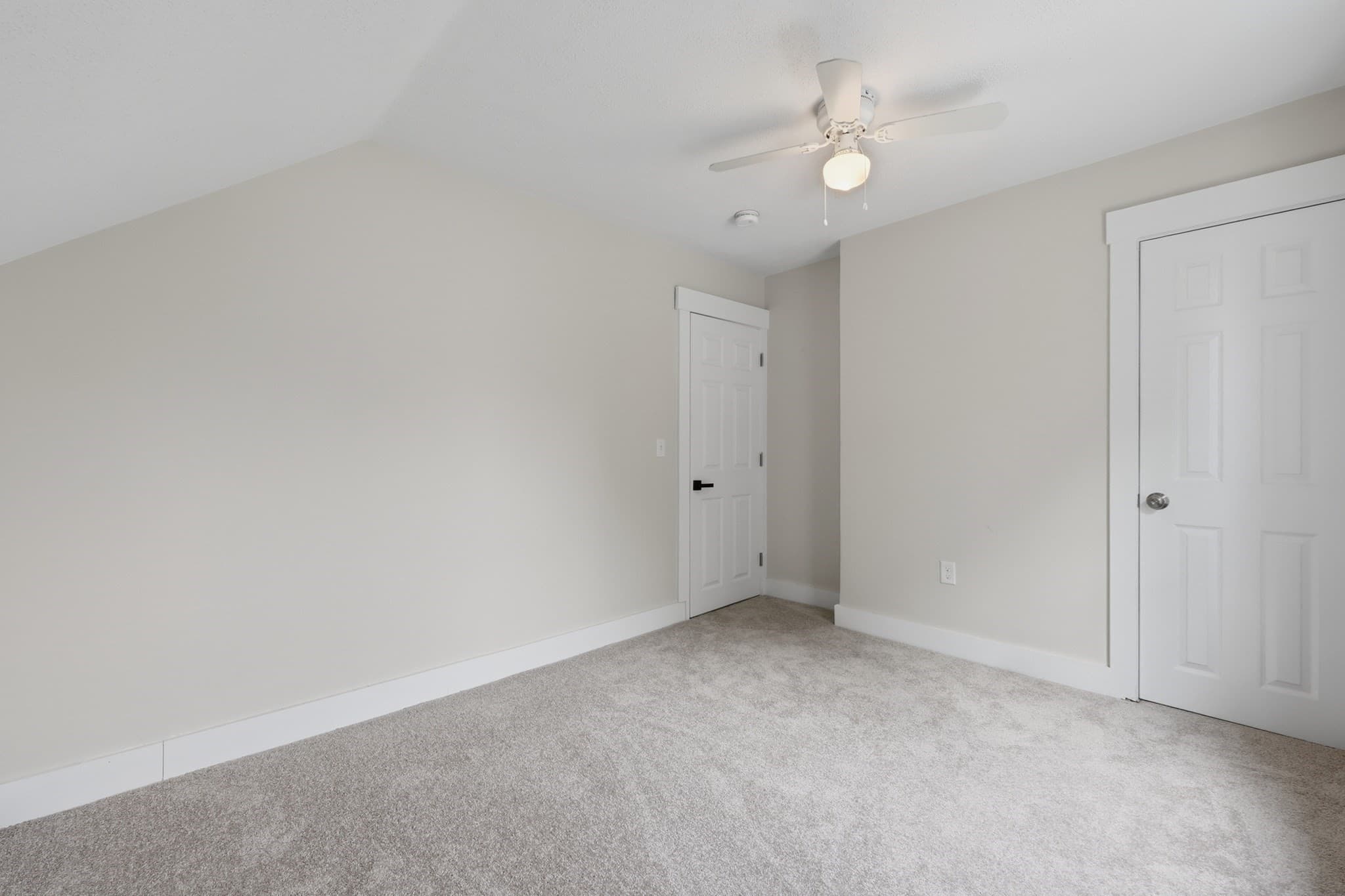Single Family Residence at 150 Washington Street, Gardner MA 01440, photo 22 of 42