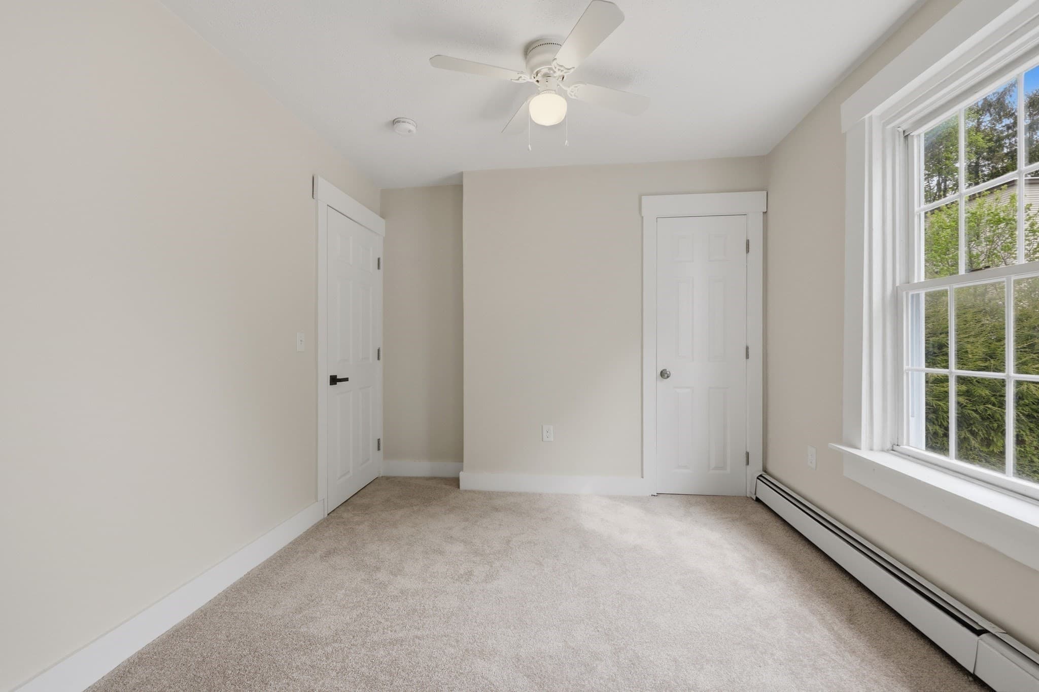 Single Family Residence at 150 Washington Street, Gardner MA 01440, photo 24 of 42