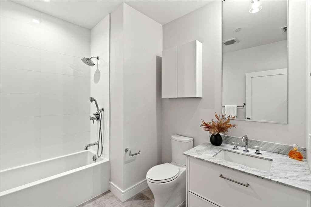Condominium at 99 Sumner St # 312, Boston MA 02128, Boston, photo 12 of 25
