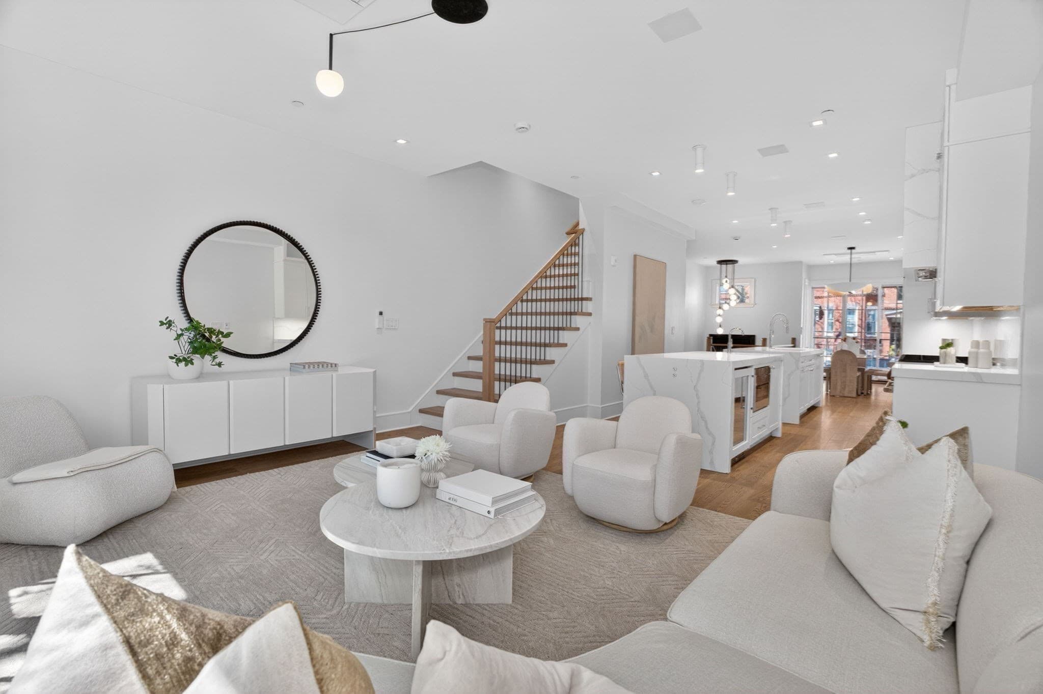 559 East Broadway, Boston MA 02127