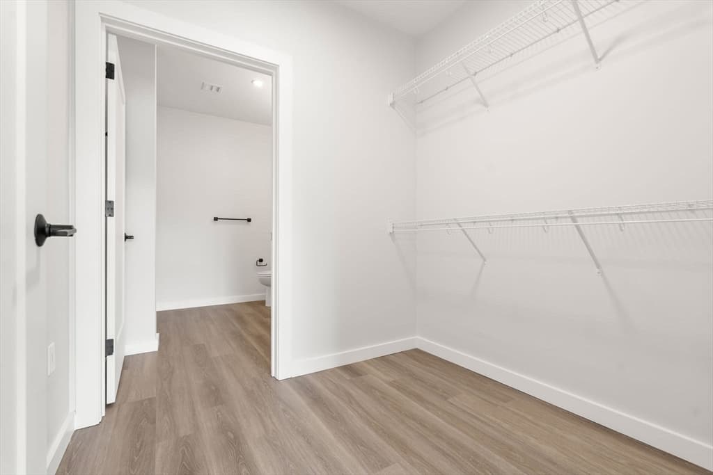 Condominium at 10 Somerset # 406, Winthrop MA 02152, Winthrop, photo 7 of 14
