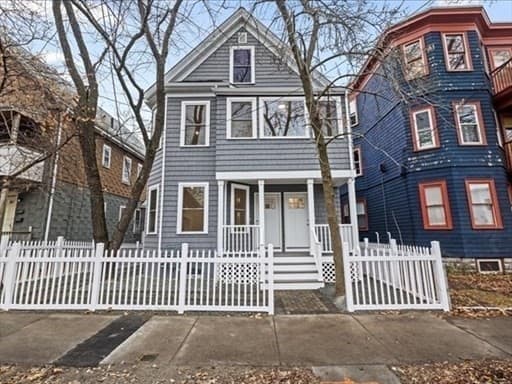 Condominium at 17 Cameron Avenue # 17, Cambridge MA 02410, Cambridge, photo 2 of 29
