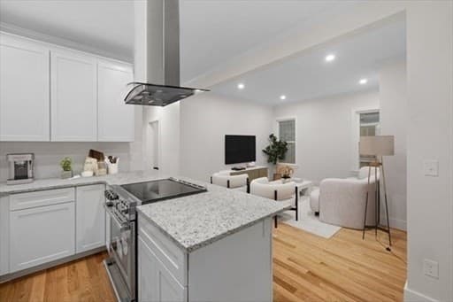 Condominium at 17 Cameron Avenue # 17, Cambridge MA 02410, Cambridge, photo 10 of 29