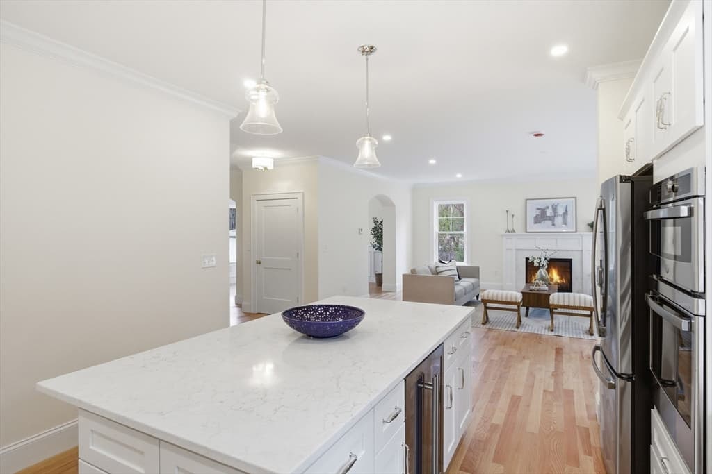 Single Family Residence at 305 Concord Rd # 2, Billerica MA 01821, photo 7 of 41