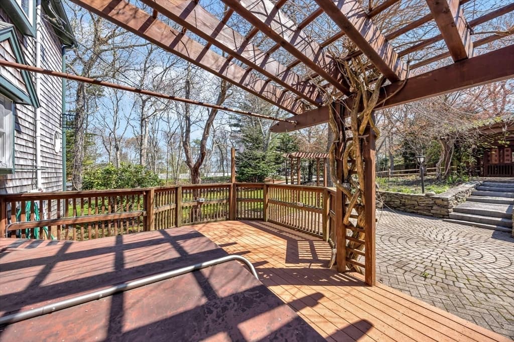 Single Family Residence at 34 Hilltop Dr, Bourne MA 02561, photo 37 of 42