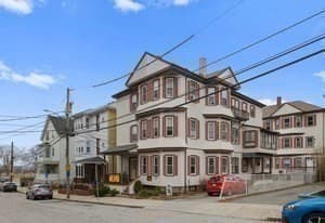 5-9 Family at 34-36 Park St, Fall River MA 02721, photo 9 of 11