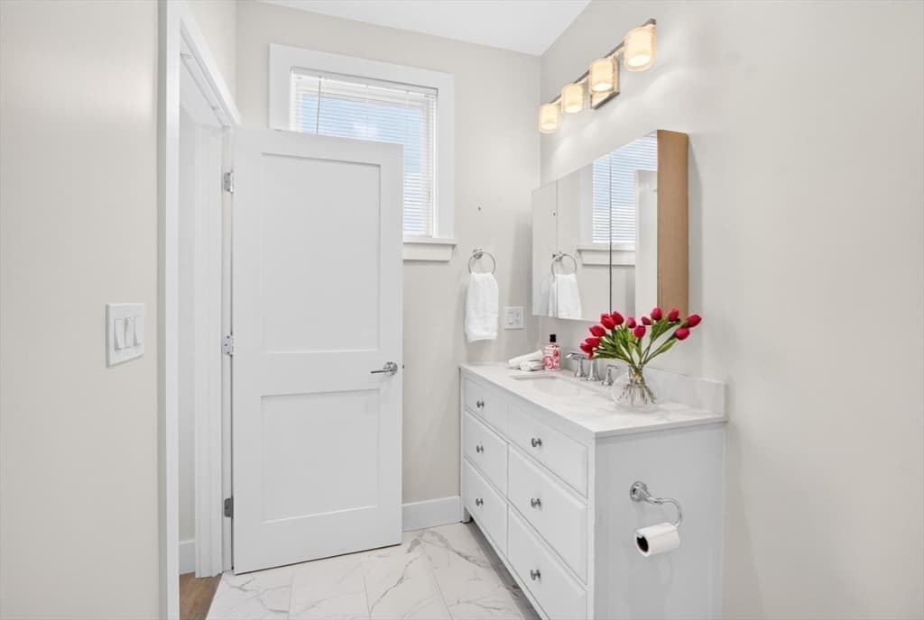 Condominium at 1246 Broadway # 3, Somerville MA 02144, photo 10 of 19