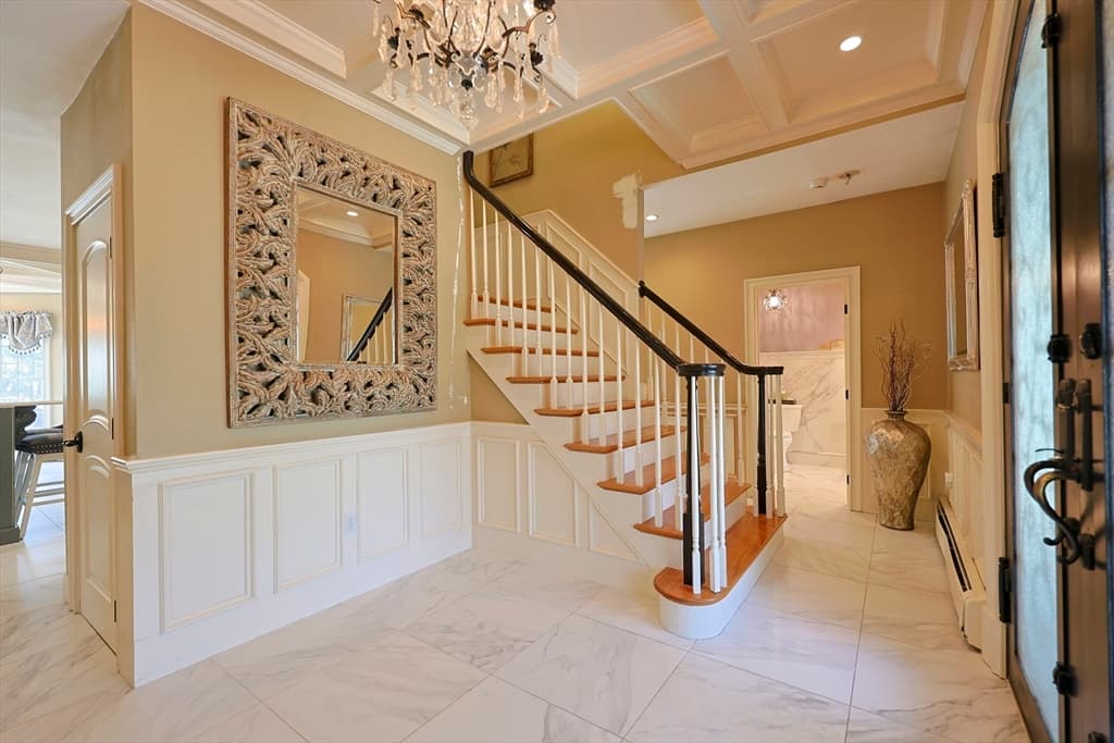 Single Family Residence at 71 Bourque Road, Lynnfield MA 01940, Lynnfield, photo 6 of 42