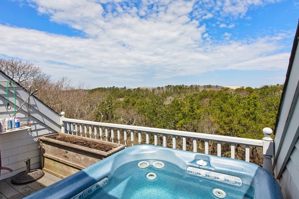 10 Somerset Rd, Provincetown MA 02657 photo 9