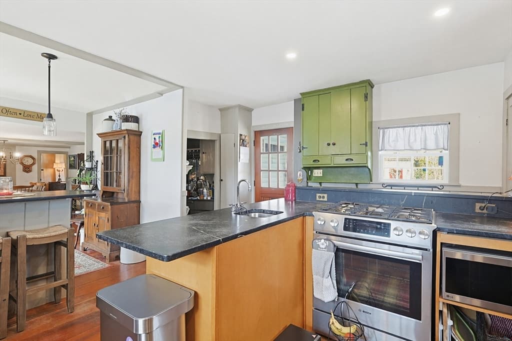 260 State Road, Dartmouth MA 02747 photo 8