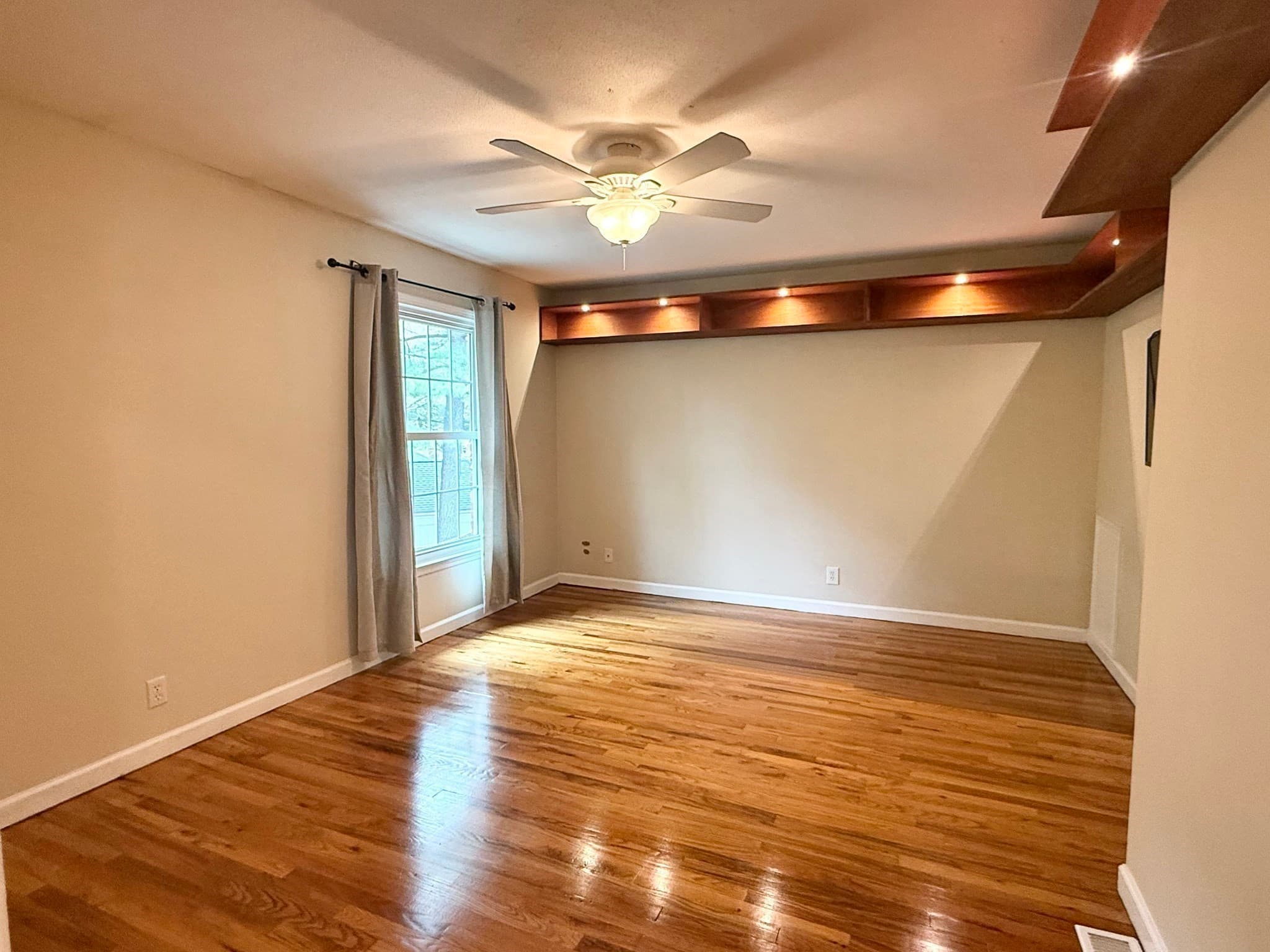 Condominium at 115 Jamestown Drive # 115, Springfield MA 01108, Springfield, photo 21 of 29