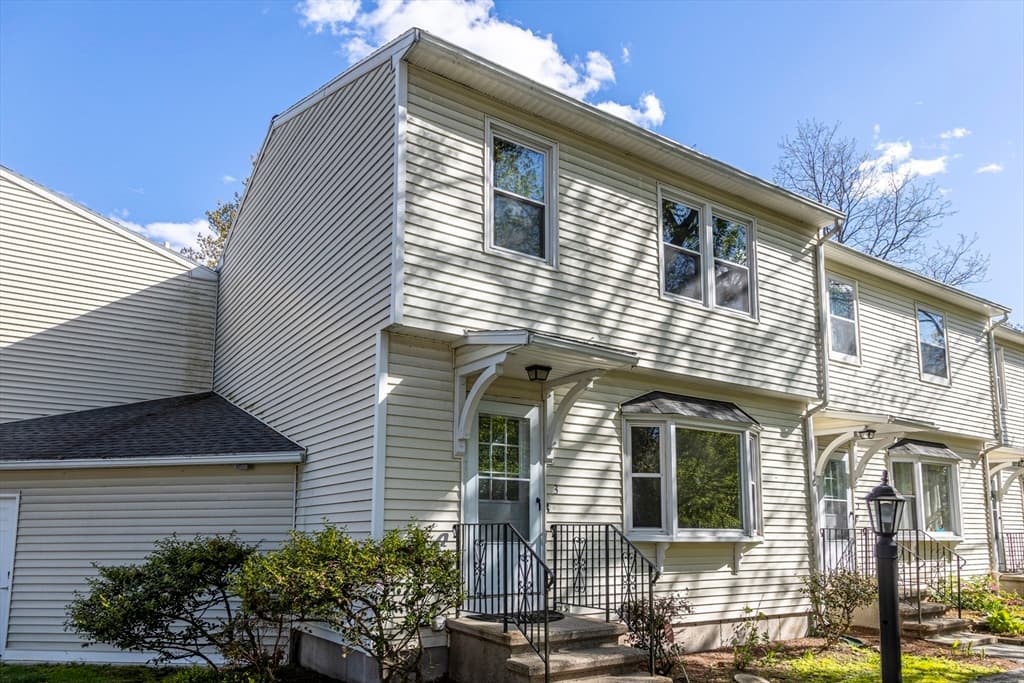 357 Boylston # 3, Lowell MA 01852