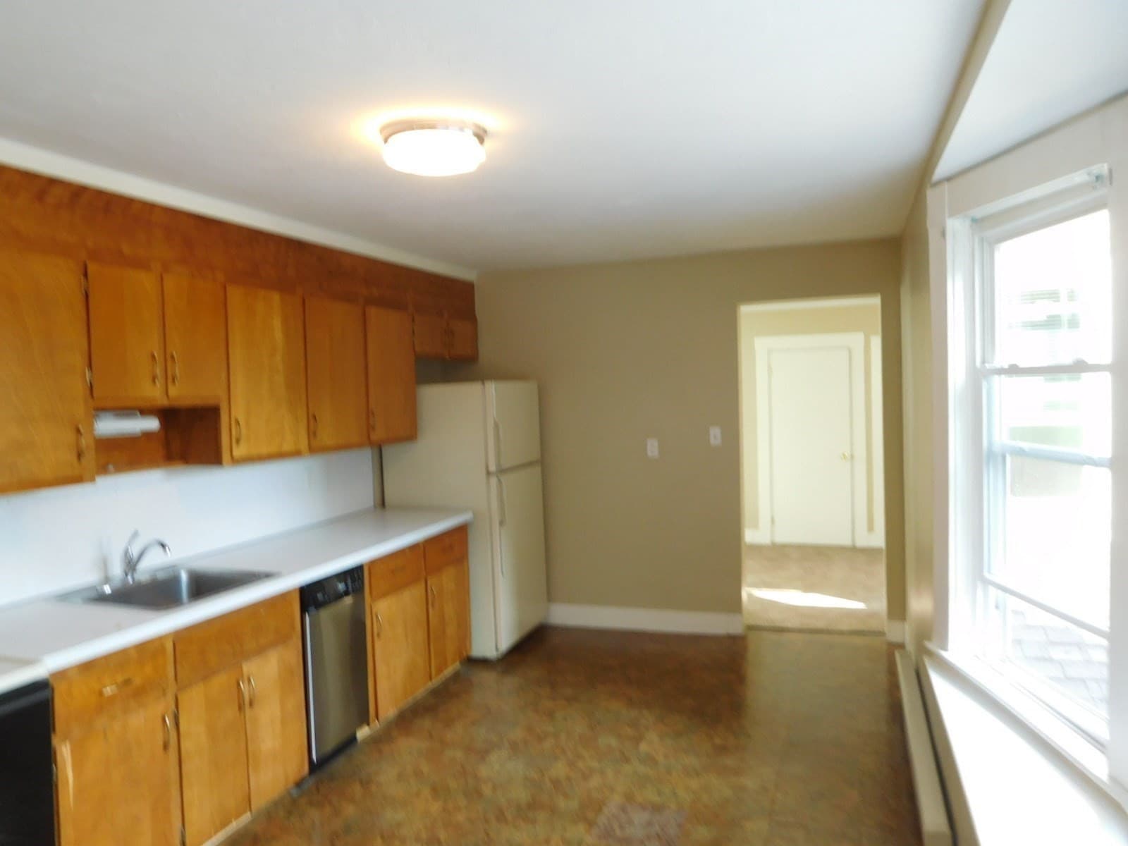 4 Family at 67 Washington Street, Weymouth MA 02188, photo 15 of 42