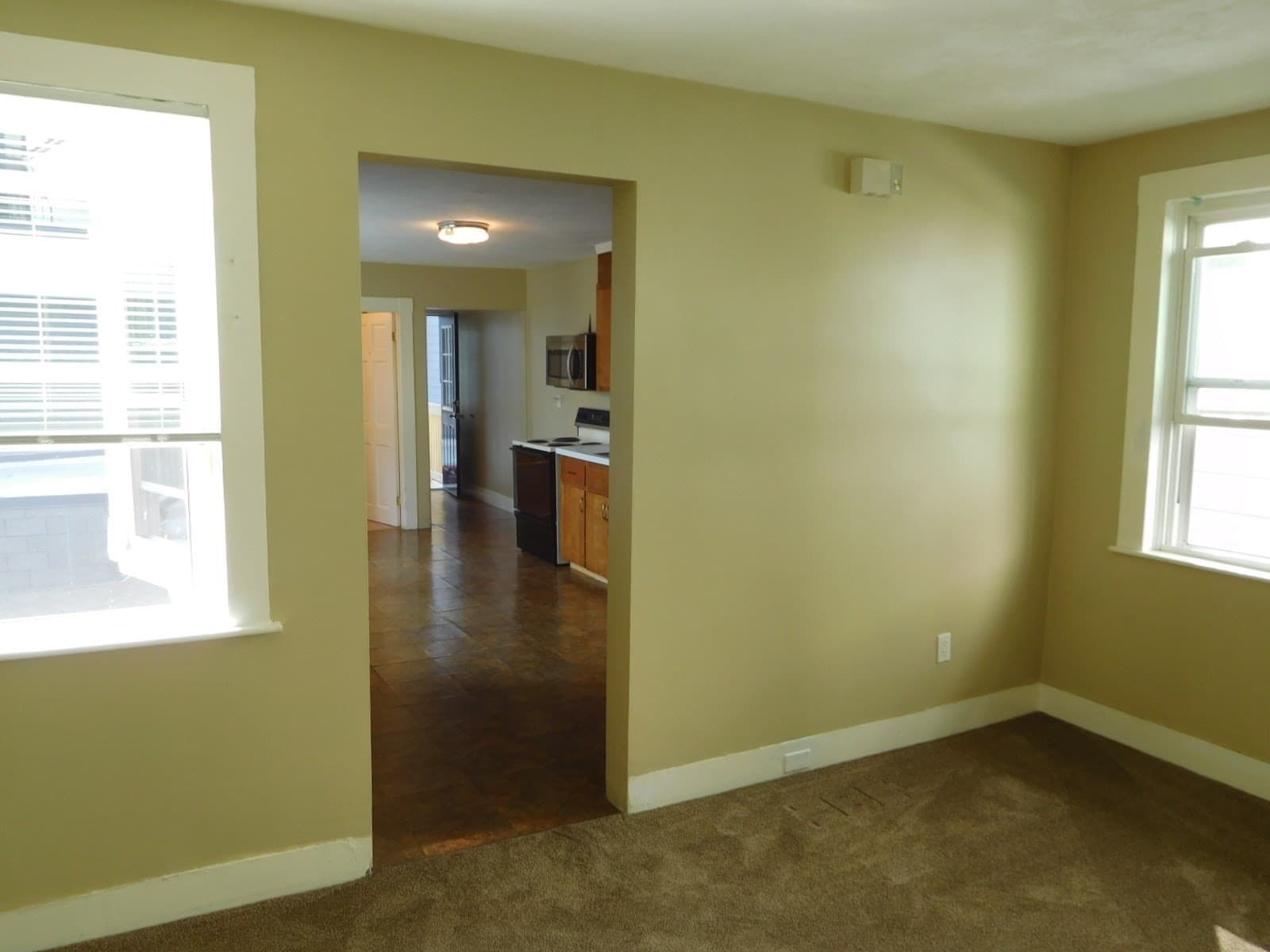 4 Family at 67 Washington Street, Weymouth MA 02188, photo 11 of 42